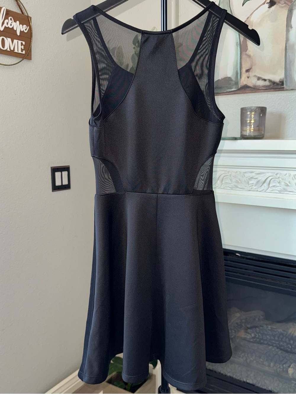 Forever 21 Dress Womens Small Black Mesh Panel Skater Fit Flare Sleeveless Mini - Picture 3 of 11